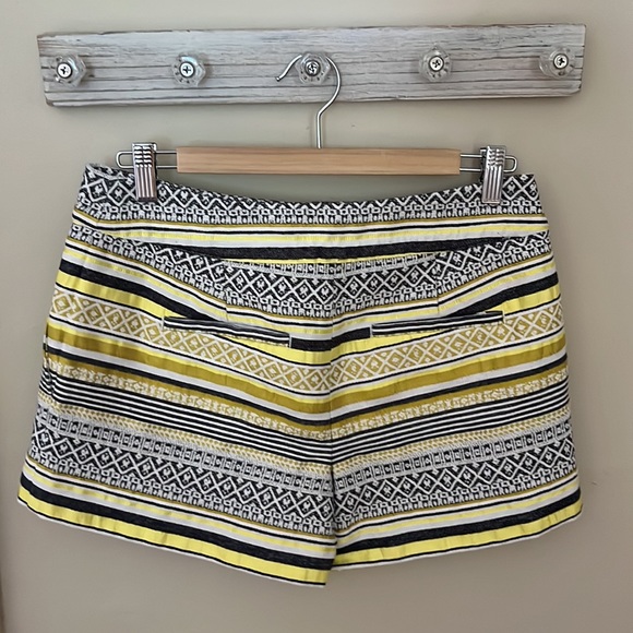 Ann Taylor Loft The Riviera Short Size 2 - Picture 2 of 6